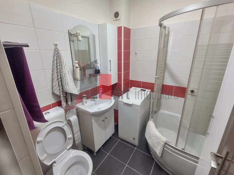 Vanzare apartament 2 camere Bd. Metalurgiei - Drumul Binelui